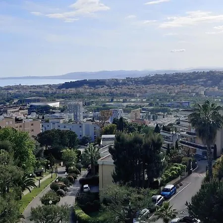 2 Bedroom Flat With Terrasse & Car-park Ouest * Niza