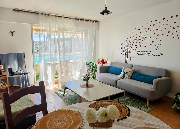 Apartmán 2 Bedroom Flat With Terrasse & Car-park Ouest Nice
